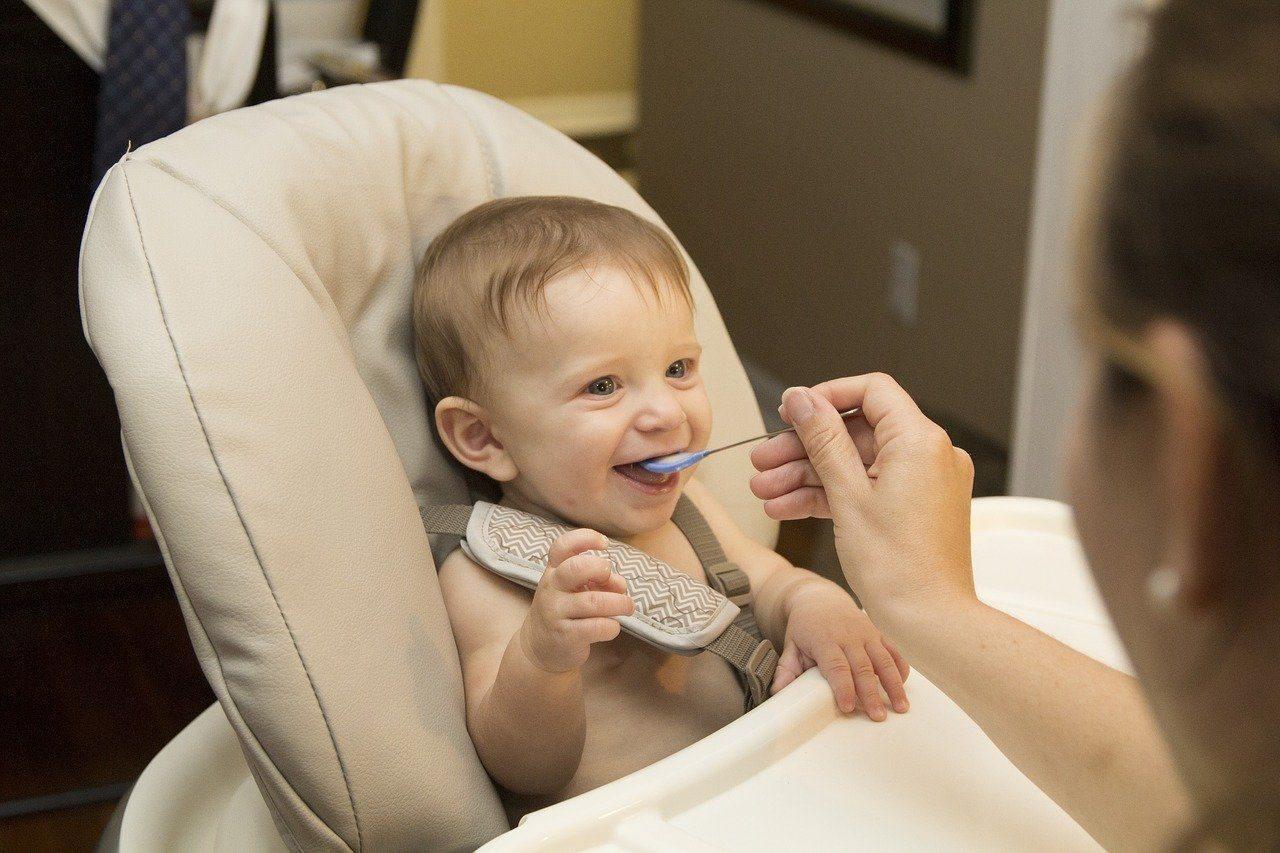 5 Ways To Incorporate Breastmilk In Foods For Your Baby